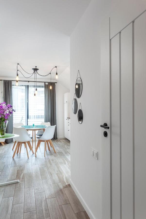 Apartament Hazelnut Apartment Gdynia Bagian luar foto